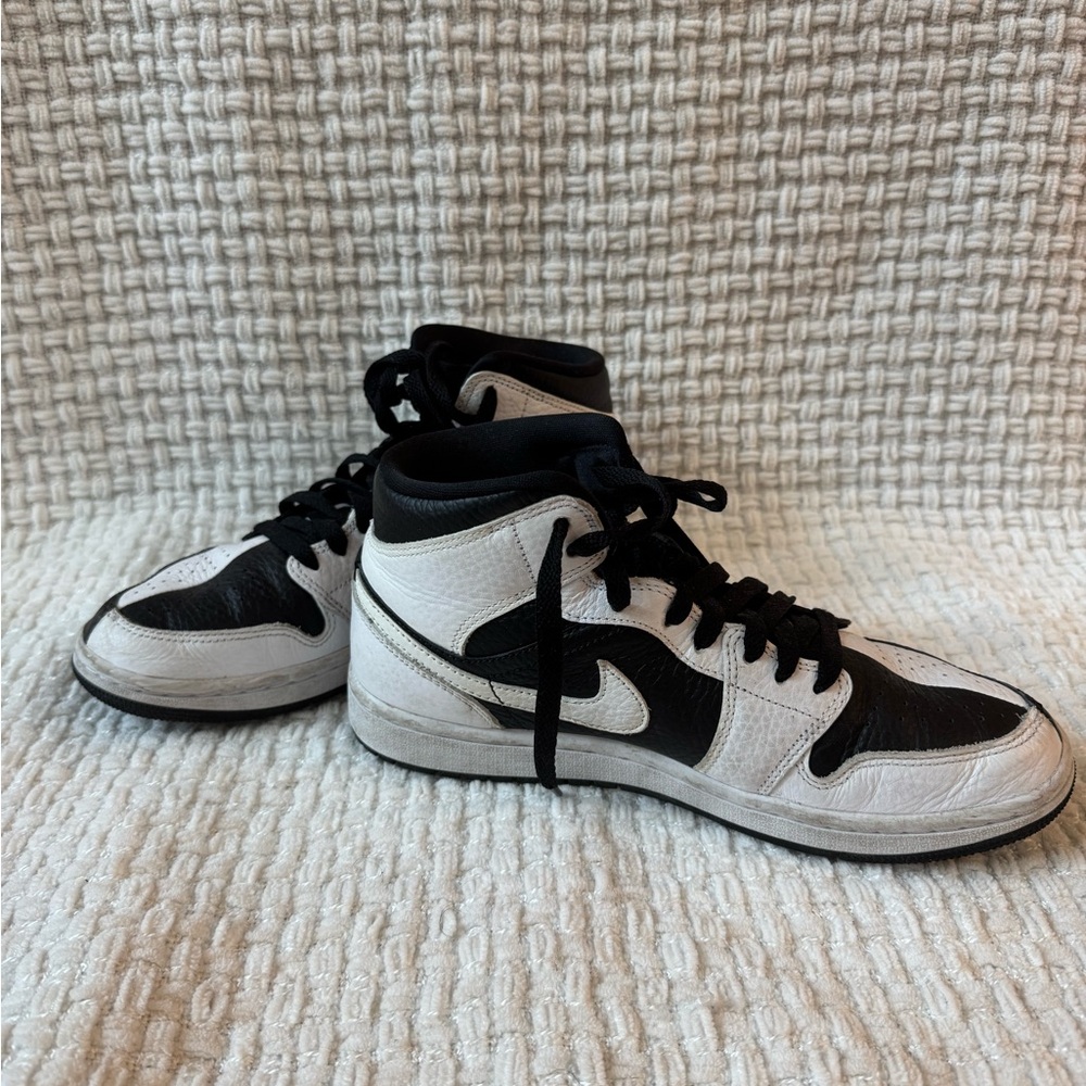 Jordan 1 Mid Split - Picture 8 of 8